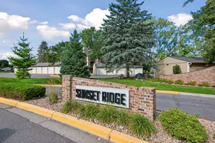 2040 Ridge Dr, Saint Louis Park, MN 55416 - Photo 19