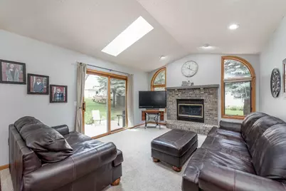 305 Chancery Lane, Mankato, MN 56001 - Photo 11