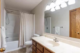 305 Chancery Ln, Mankato, MN 56001 - Photo 19