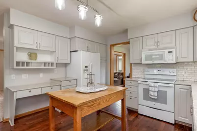 305 Chancery Lane, Mankato, MN 56001 - Photo 17