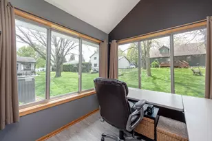 305 Chancery Ln, Mankato, MN 56001 - Photo 13