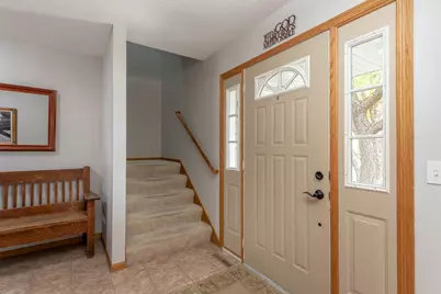 305 Chancery Lane, Mankato, MN 56001 - Photo 5