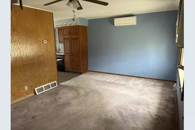 408 E 32nd Street, Hibbing, MN 55746 - Photo 5