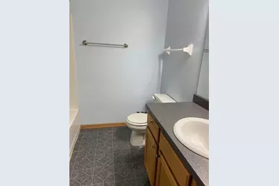 818 Sterling Street S, Maplewood, MN 55119 - Photo 9