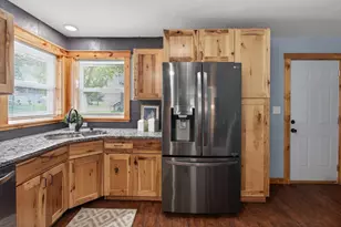 605 5th St NE, Montgomery, MN 56069 - Photo 5