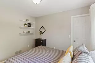20570 Georgia Ave N, Forest Lake, MN 55025 - Photo 17
