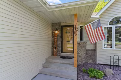 20570 Georgia Avenue N, Forest Lake, MN 55025 - Photo 3