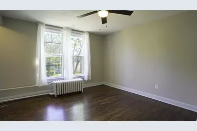 63 Lawson Avenue W, Saint Paul, MN 55117 - Photo 15