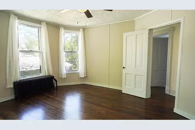 63 Lawson Avenue W, Saint Paul, MN 55117 - Photo 19