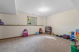 1813 Marie Ln, North Mankato, MN 56003 - Photo 27