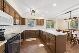1813 Marie Ln, North Mankato, MN 56003 - Photo 13