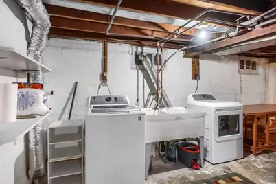 122 W Douglas Street, South Saint Paul, MN 55075 - Photo 23