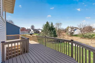 5725 Yucca Ln N, Plymouth, MN 55446 - Photo 47