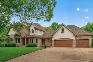 2300 Wildwood Ct, Burnsville, MN 55306 - Photo 5