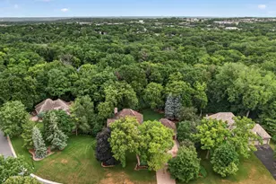 2300 Wildwood Ct, Burnsville, MN 55306 - Photo 85