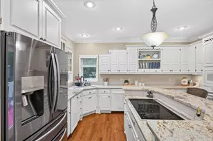 2300 Wildwood Ct, Burnsville, MN 55306 - Photo 25