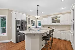 2300 Wildwood Ct, Burnsville, MN 55306 - Photo 21