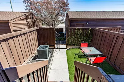 1721 42nd Street S, Fargo,  58103 - Photo 9