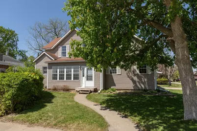 311 Center Avenue S, Eyota, MN 55934 - Photo 1