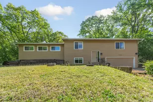 17800 Jamaica Cir, Lakeville, MN 55044 - Photo 1