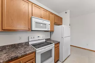 8200 W 33rd St, Saint Louis Park, MN 55426 - Photo 11