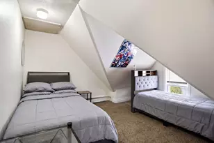 572 Ottawa Ave, Saint Paul, MN 55107 - Photo 11