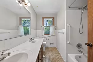 2431 Francis St, South Saint Paul, MN 55075 - Photo 19