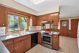 2431 Francis St, South Saint Paul, MN 55075 - Photo 9