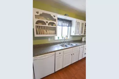 117 Red Lake Avenue N, Saint Hilaire, MN 56754 - Photo 9