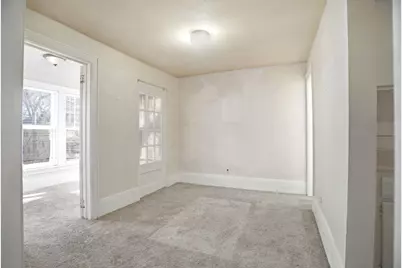 658 Hague Avenue, Saint Paul, MN 55104 - Photo 7
