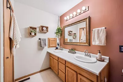 317 Creekside Drive, Buffalo, MN 55313 - Photo 19