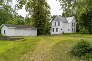 305 Lark St, Sandstone, MN 55072 - Photo 1