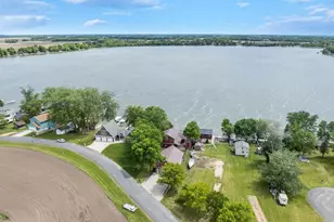 412 Doran Dr, Madison Lake, MN 56063 - Photo 37
