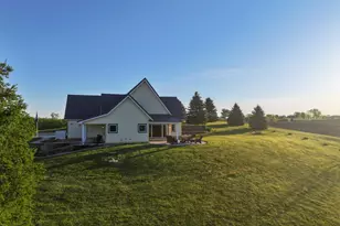 19807 Balentine Rd, Caledonia, MN 55921 - Photo 49