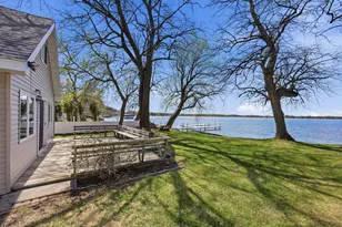192 Shorewood Dr, Detroit Lakes, MN 56501 - Photo 33