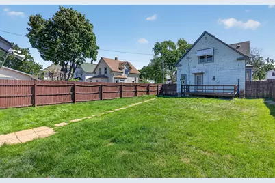 300 4th Avenue S, South Saint Paul, MN 55075 - Photo 27