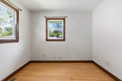 5817 Quail Avenue N, Crystal, MN 55429 - Photo 11