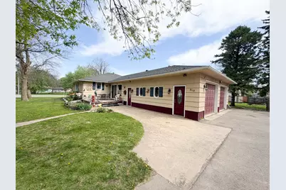 810 8th Avenue, Worthington, MN 56187 - Photo 7