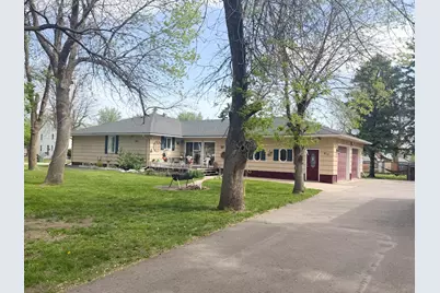 810 8th Avenue, Worthington, MN 56187 - Photo 5