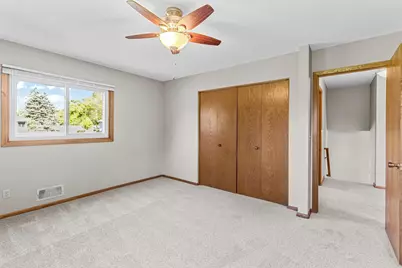 1722 Nokia Way, Eagan, MN 55122 - Photo 19