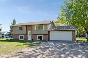 24761 140th St NW, Zimmerman, MN 55398 - Photo 3