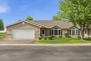 101 Gull Path, Mankato, MN 56001 - Photo 1