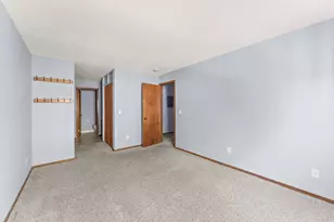 3155 Coachman Rd, Eagan, MN 55121 - Photo 13