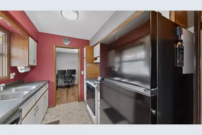 1317 11th Avenue SE, Rochester, MN 55904 - Photo 9