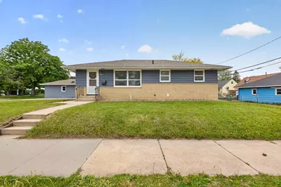1317 11th Avenue SE, Rochester, MN 55904 - Photo 1