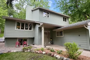 850 Winthrop St S, Saint Paul, MN 55119 - Photo 5