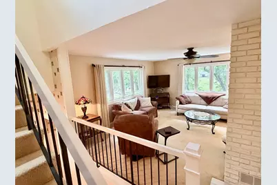 850 Winthrop Street S, Saint Paul, MN 55119 - Photo 17