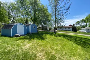 2021 Tower Rd, Albert Lea, MN 56007 - Photo 45