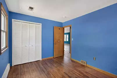 8217 Lyndale Avenue S, Bloomington, MN 55420 - Photo 19