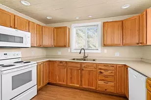 1540 N 7th Ave E, Duluth, MN 55805 - Photo 9